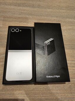 Samsung Galaxy Flip 6 256GB - 3