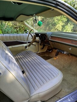 Predám Dodge charger SE - 3