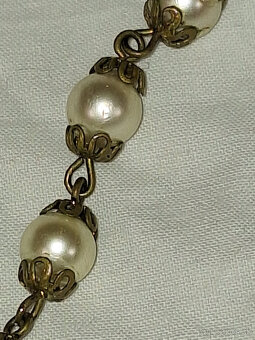 STARÝ NÁHRDELNÍK - 3