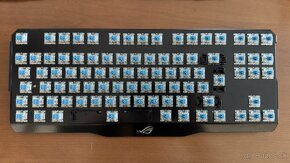 Predám klávesnicu ASUS ROG Claymore (MX Blue) - 3