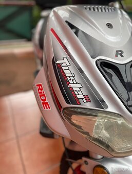 Skúter 50ccm - 3