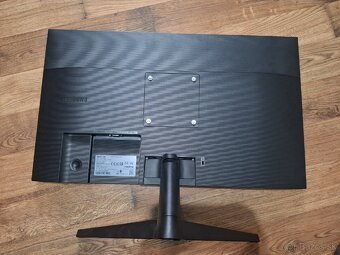 Monitor Samsung S31C - 3