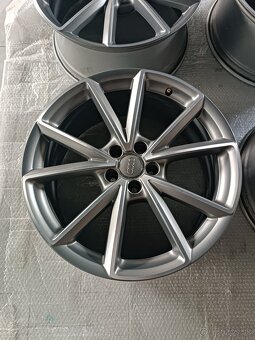 Audi R20 - 8U0601025AK - 3