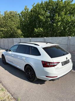 Škoda Superb III Kombi Sportline 2.0TSI 206kw DSG 4X4 - 3