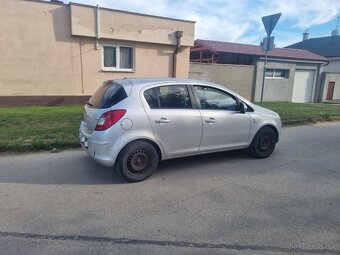 Opel corsa - 3