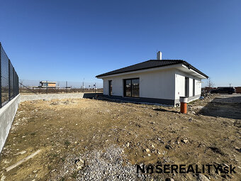 Predaj novostavby samostatne stojaceho 4 izb. bungalovu v Mo - 3