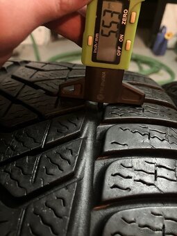 245/40 R18 2 ks Pirelli SottoZero3 - 3