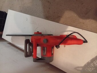 Predám túto elektrickú pílu - 3