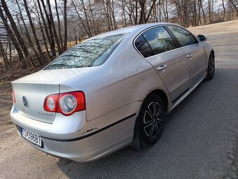 VOLKSWAGEN PASSAT B6 - 3