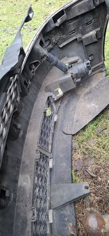 Predný nárazník Ford Galaxy MK2 2000 - 2006 - 3