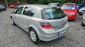 Opel Astra H 1.4 16V 66kW klima 180tkm nové ČR 2008 serviska - 3