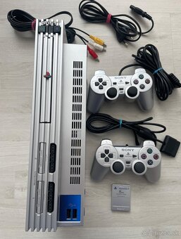 Sony Playstation 2 FAT - silver - 3
