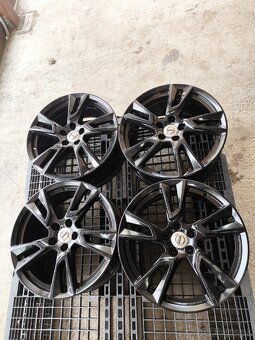 5x108 R18 - 3