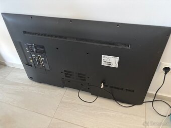 Samsung Smart TV 42” (107cm) - 3