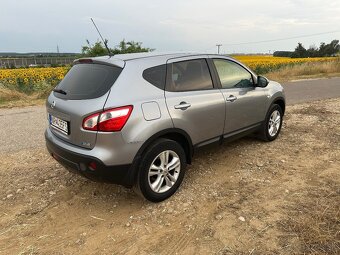Nissan Qashqai 1,5 diesel, 4x2, 5 miestne - 3