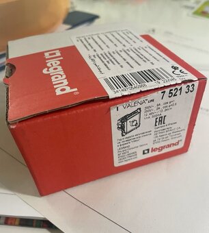 Izbovy Termostat Valena Life 7 521 33 - 3
