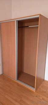 Napredaj 3ks skriň - 3