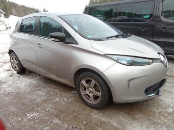 Renault Zoe rok 2013 - 3