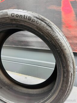 Continental 285/40R21 - 3