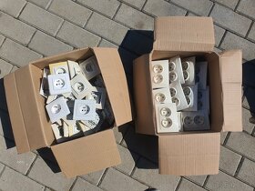 Zásuvka, zástrčka 220V biela - 3