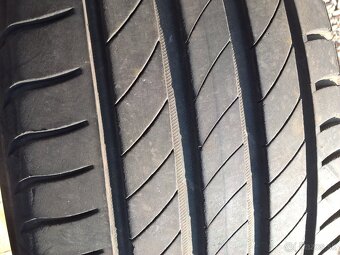 LETNÉ 205/55 R16 91H MICHELIN cca 5-6 mm - UŽ OD 19,99 €/kus - 3