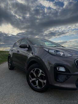Kia Sportage 1.6 T-GDi GOLD - 3