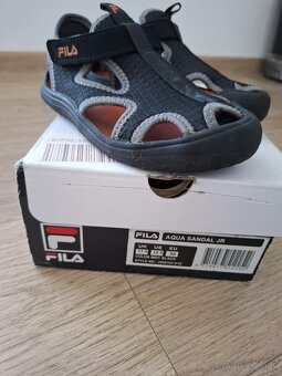 botasky SKECHERS , sandálky FILA - 3