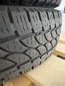 215/75 r16c - 3