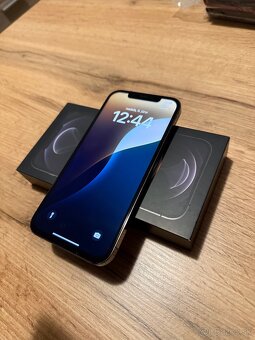 Predám Iphone 12 pro max 256g čierny titán - 3