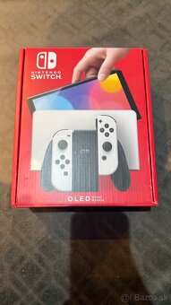 Nintendo Switch OLED - 3