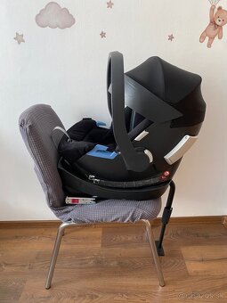 Cybex Aton 5 s Isofix základňou - 3