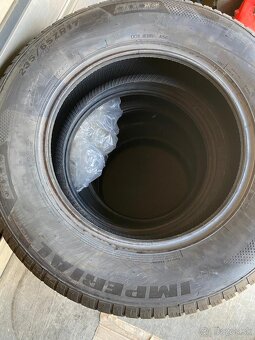 Pneu Imperial 235/65R17 - 3