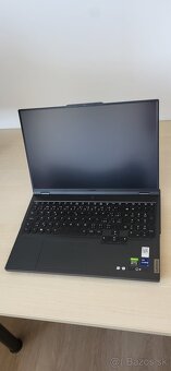 LENOVO Legion 7 Pro 16IRX8 ONYX GREY - V ZARUKE - 3