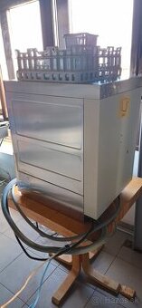 Umývačka skla a riadu - 3