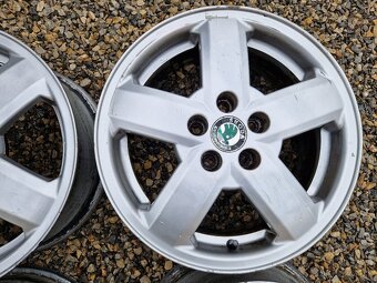 Skoda 5x100 R15 - 3