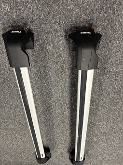 Stresne nosice priecniky thule pre Hilux - 3