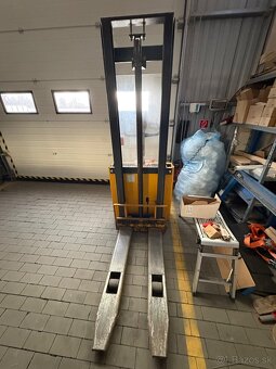 Predané elektricky ručný vysokozdvižný vozik - 3