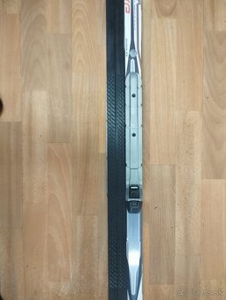 Predám bežkový set:SALOMON 174cm,šupiny,topánky.SNS. - 3