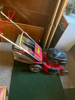 Benzínová kosačka s pohonom - 3