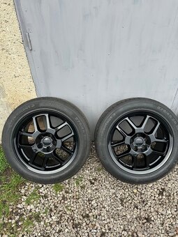 5x114,3 R18 Black - 3