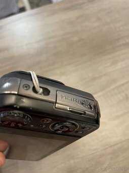 Fujifilm FinePix Real 3D W3 - 3