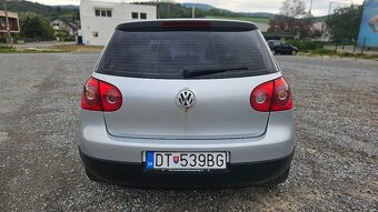 Na predaj Volkswagen Golf 5 - 3
