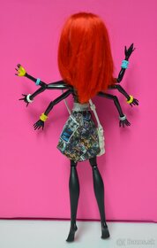 Monster High bábika Wydowna Spider - 3