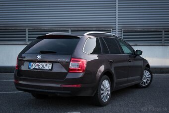 Škoda Octavia Combi 2.0 TDI Elegance/Style - 3
