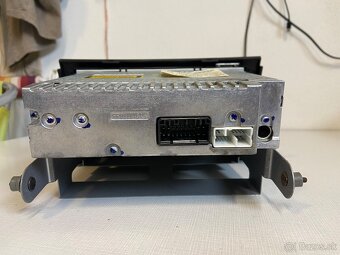 Predam original radio na Suzuky Sx4 2009 - 3