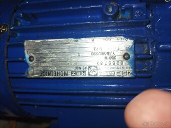Snekova prevodovka s elektromotorom - 3
