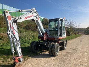 kolesovy bager Takeuchi - 3