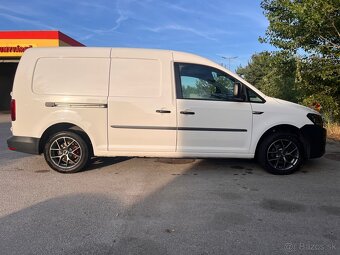 Volkswagen Caddy MAXI 2.0 TDI - 3