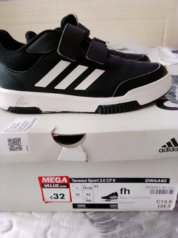 Botasky ADIDAS veľ 30,5 a 32,5 - 3