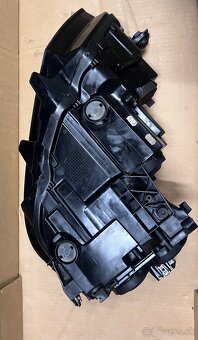 VW Passat B8 prave predne svetlo halogen 3G1941006C - 3
